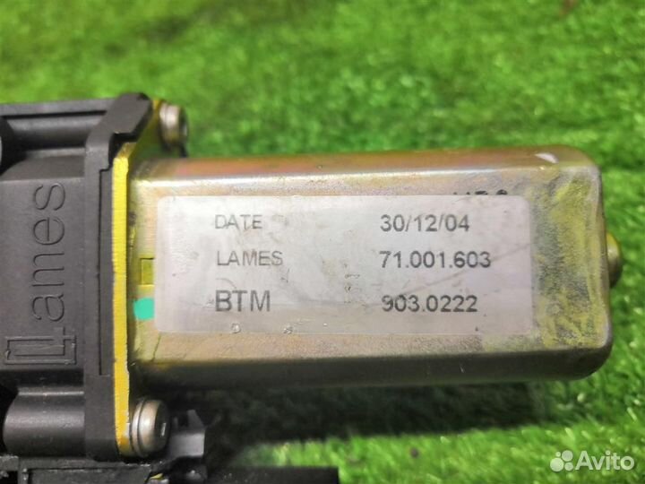 Моторчик стеклоподъемника задний правый BMW 3-сер