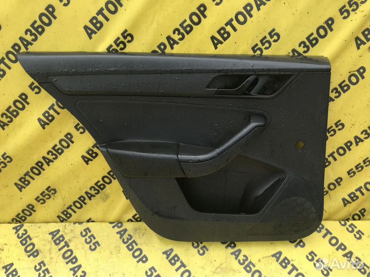 Обшивка двери задней левой Skoda Rapid