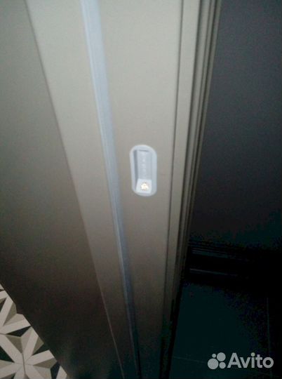 Дверь / дверь межкомнатная