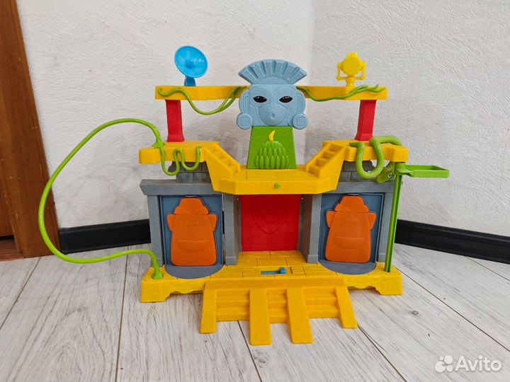 Щенячий патруль база Джунгли Храм и щенки