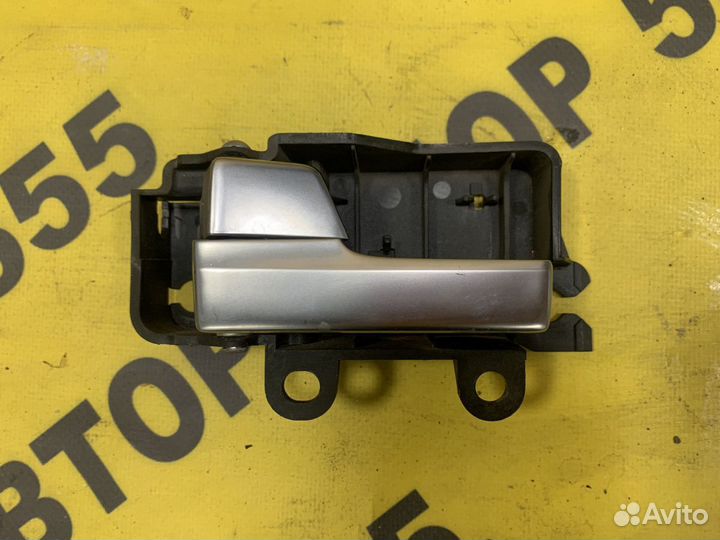 Ручка двери задняя левая внутренняя Ford Focus 2