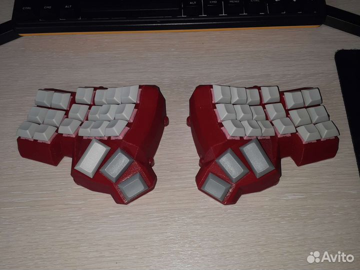 Беспроводная сплит клавиатура Dactyl Manuform