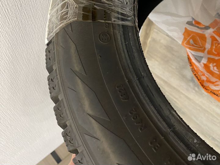 Pirelli Formula Ice 185/60 R15 88T