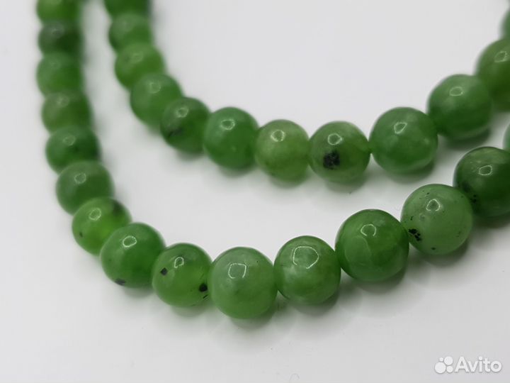 Бусы из натурального нефрита