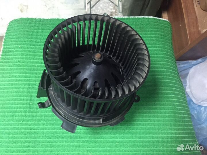 Моторчик печки peugeot 206