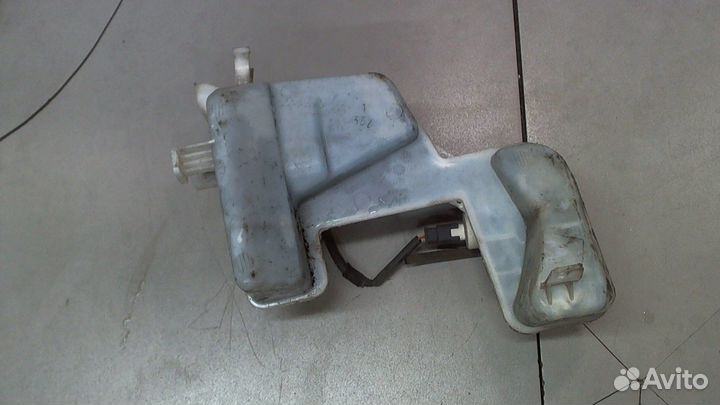 Бачок омывателя Peugeot 308, 2010