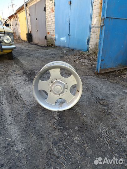 Диски r16 6x139.7 8j et0