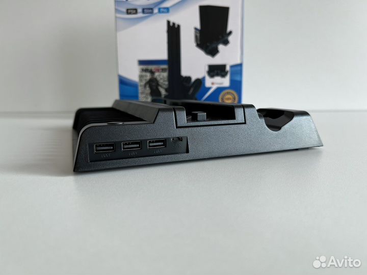 Подставка с охлаждением и зарядкой Sony PS4