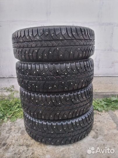 Bridgestone Ice Cruiser 7000 185/60 R15 88T