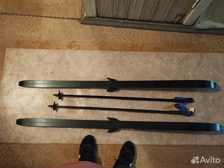 Беговые лыжи