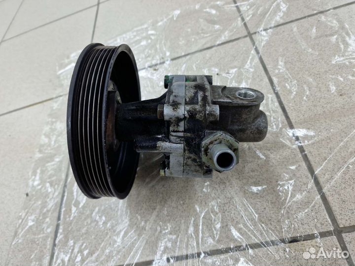 Насос гура Audi 100/A6 C4 120bar 048145155F Ориг