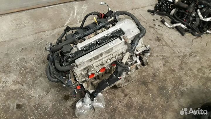 Двигатель 3ZZ Toyota Corolla E120 1.6 бензин 3zzfe