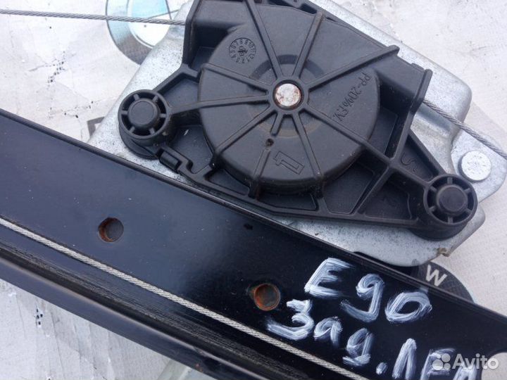 Привод стеклоподъемника задний левый Bmw 3-Series