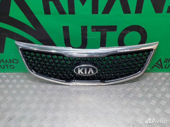 Решетка радиатора Kia Sportage 3 SL 2014-2016