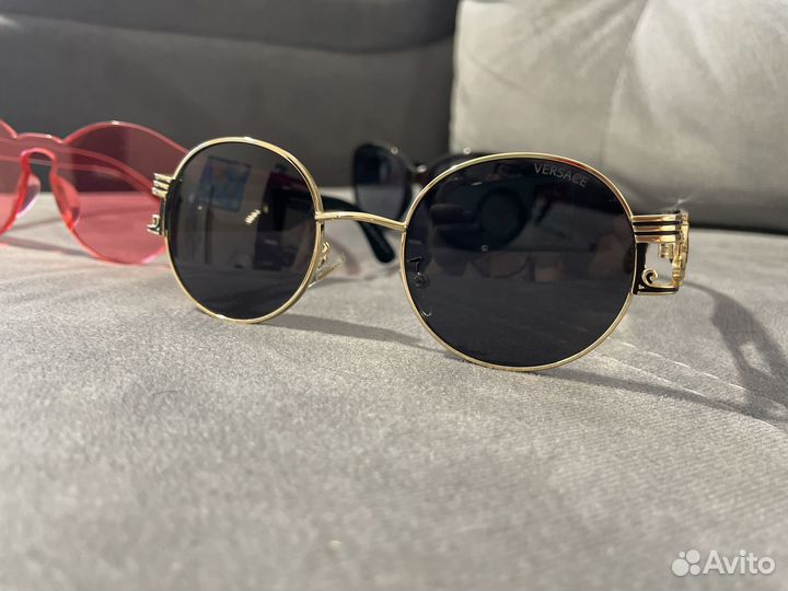 Солнцезащитные очки