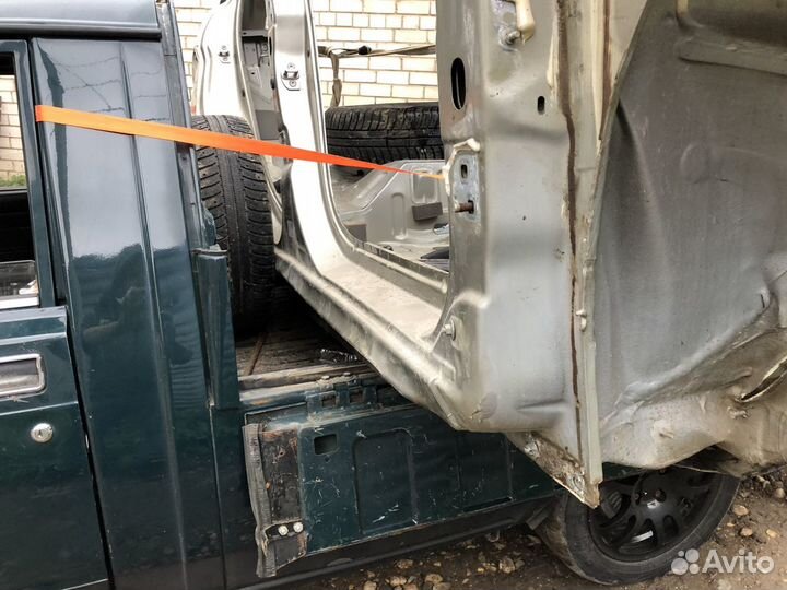 LADA x-ray в разборе