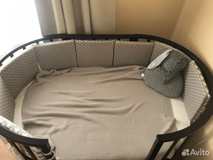 Бортики в кроватку