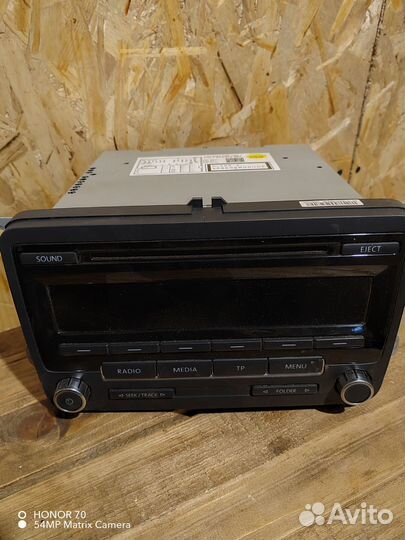 Штатная магнитола Volkswagen Tiguan 1