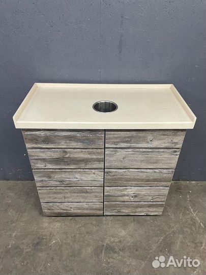 Стол в кофейню для отходов 110х50