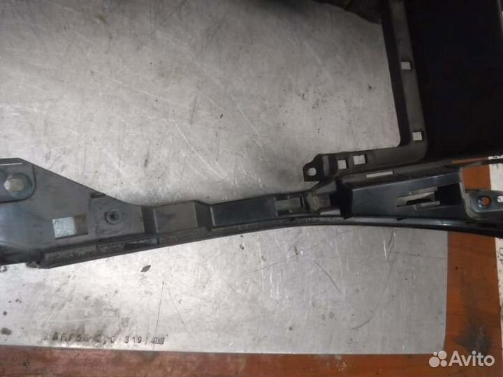 Центральная консоль передняя Toyota Lc Prado 120