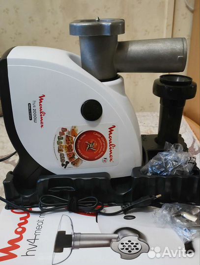 Мясорубка электрическая moulinex