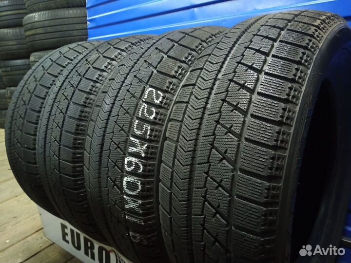 Bridgestone Blizzak VRX 225/60 R16 98S