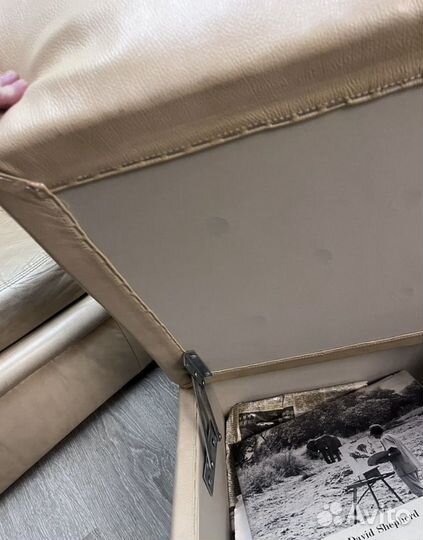 Кожаный угловой диван бу