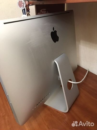 Apple iMac 2010