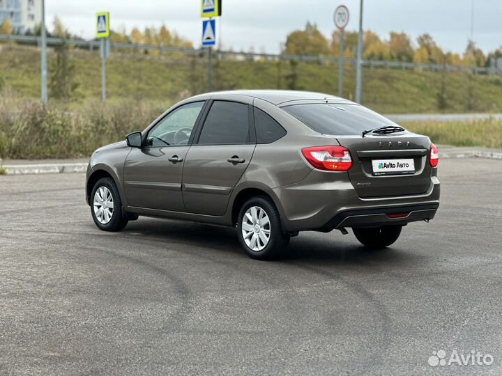 LADA Granta 1.6 МТ, 2020, 40 157 км