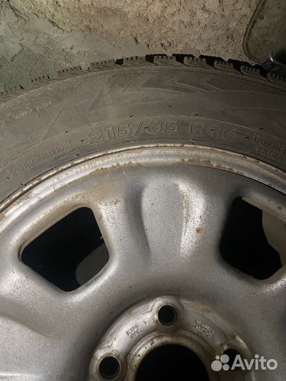 Nordman Nordman 4 215/65 R16