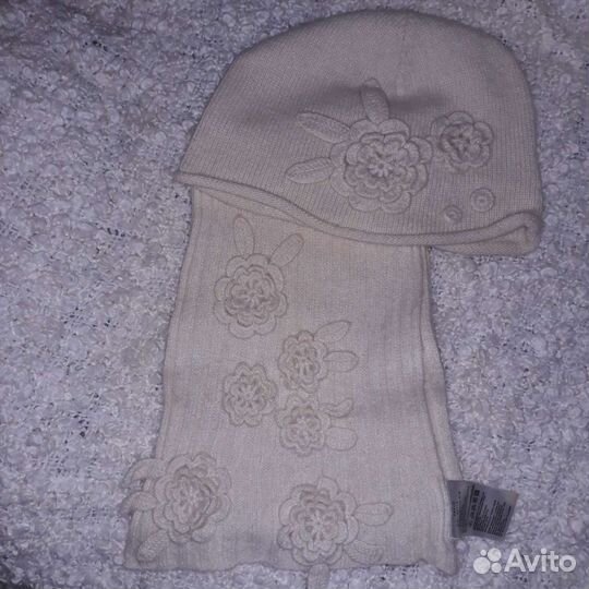 Шапка с шарфиком комплект