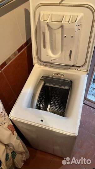 Стиральная машина с вертикальной загрузкой