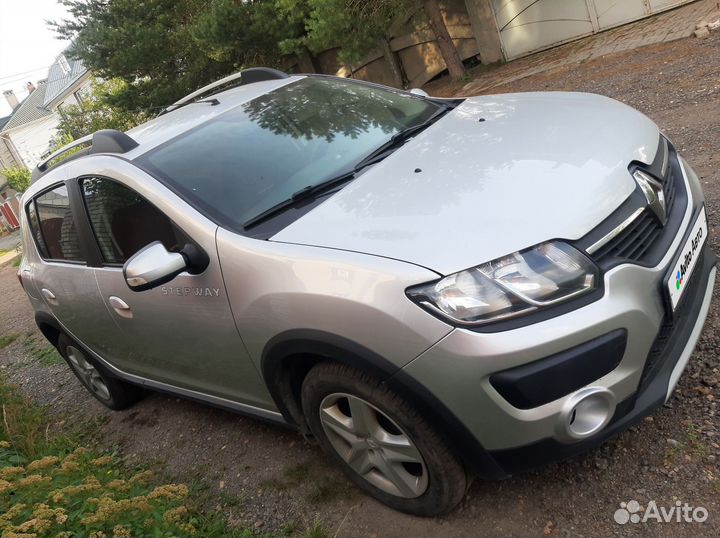 Renault Sandero Stepway 1.6 AT, 2017, 127 600 км