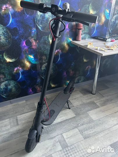 Электросамокат xiaomi m365 pro