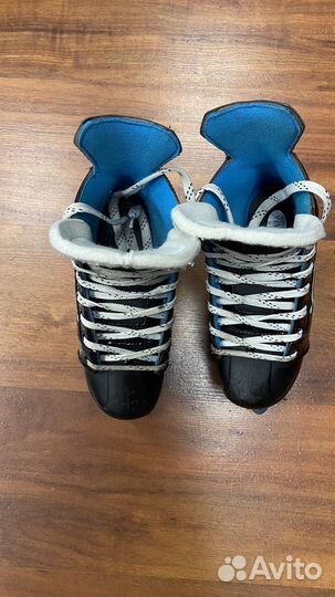 Ролики хоккейные Bauer Xlp S21, детские