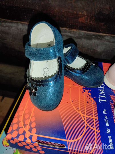 Сандалии для девочки 20 размер