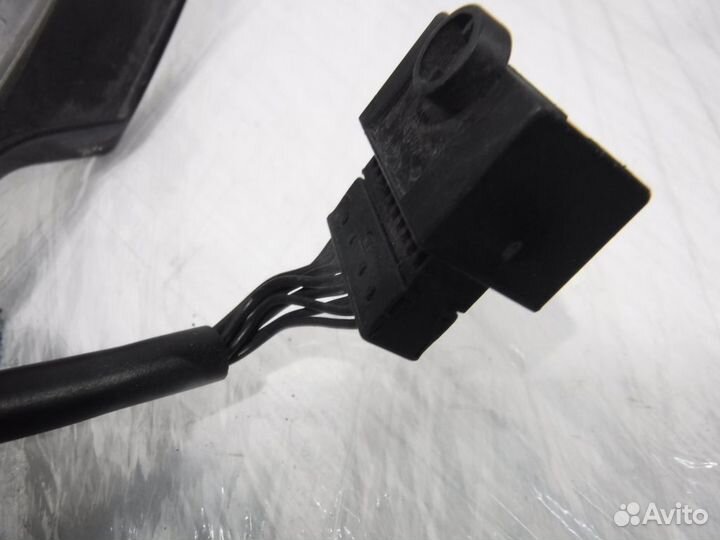 Зеркало правое Mercedes C209 CLK