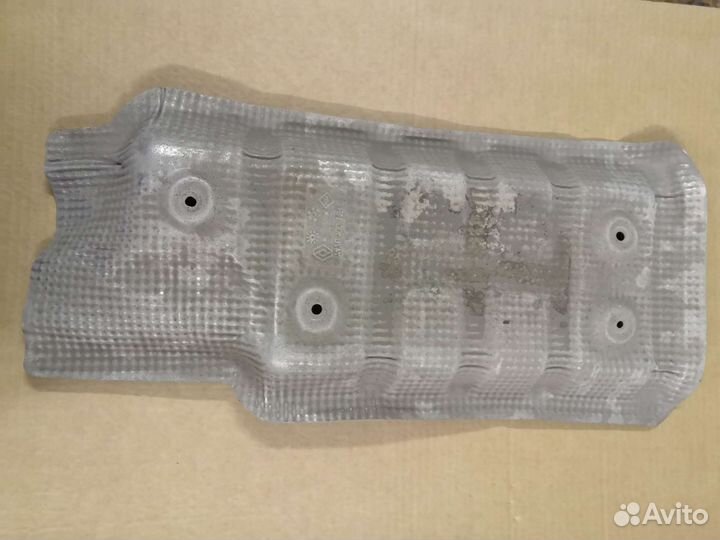 Экран тепловой Рено Дастер