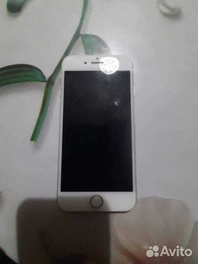Телефон iPhone 8 plus
