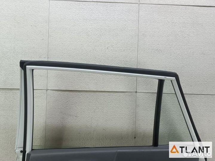 Дверь задний правый nissan AD