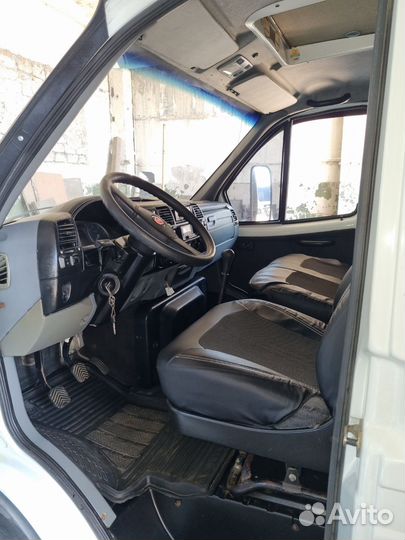 Тентованный грузовик 40 м³ ГАЗ Валдай, 2013