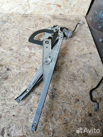 Стеклоподьемник передний левый Шевроле Авео Т250