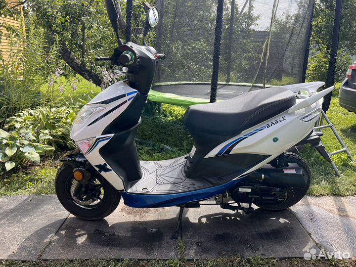 Скутер Regulmoto Eagle