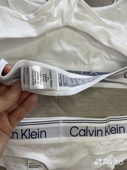 Комплект нижнего белья Calvin Klein