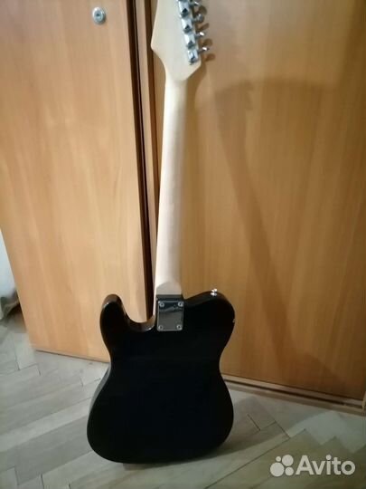 Электро гитара и бас гитары