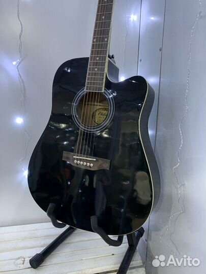 Акустическая гитара elitaro