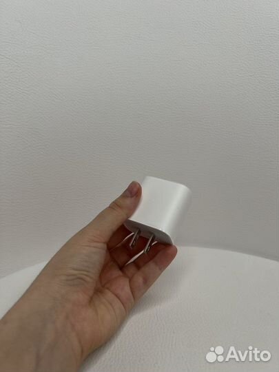 Зарядка для iPhone