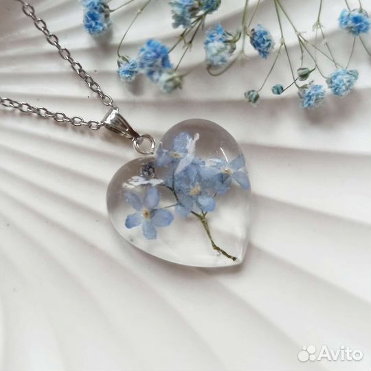 Кулоны с цветами