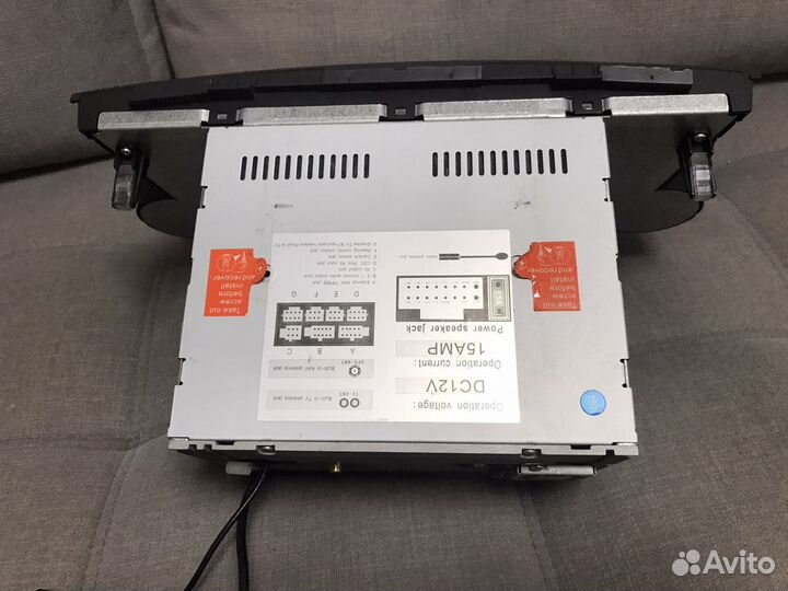 Штатное головное устройство Toyota Highlander