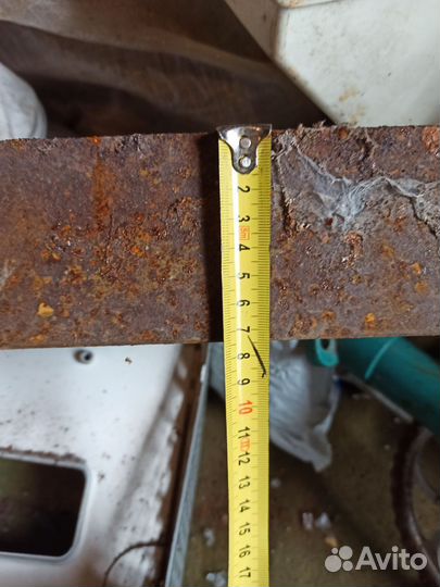 Уголок металлический 75